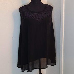 TORRID BLACK BLOUSE BUTTON BACK 0X